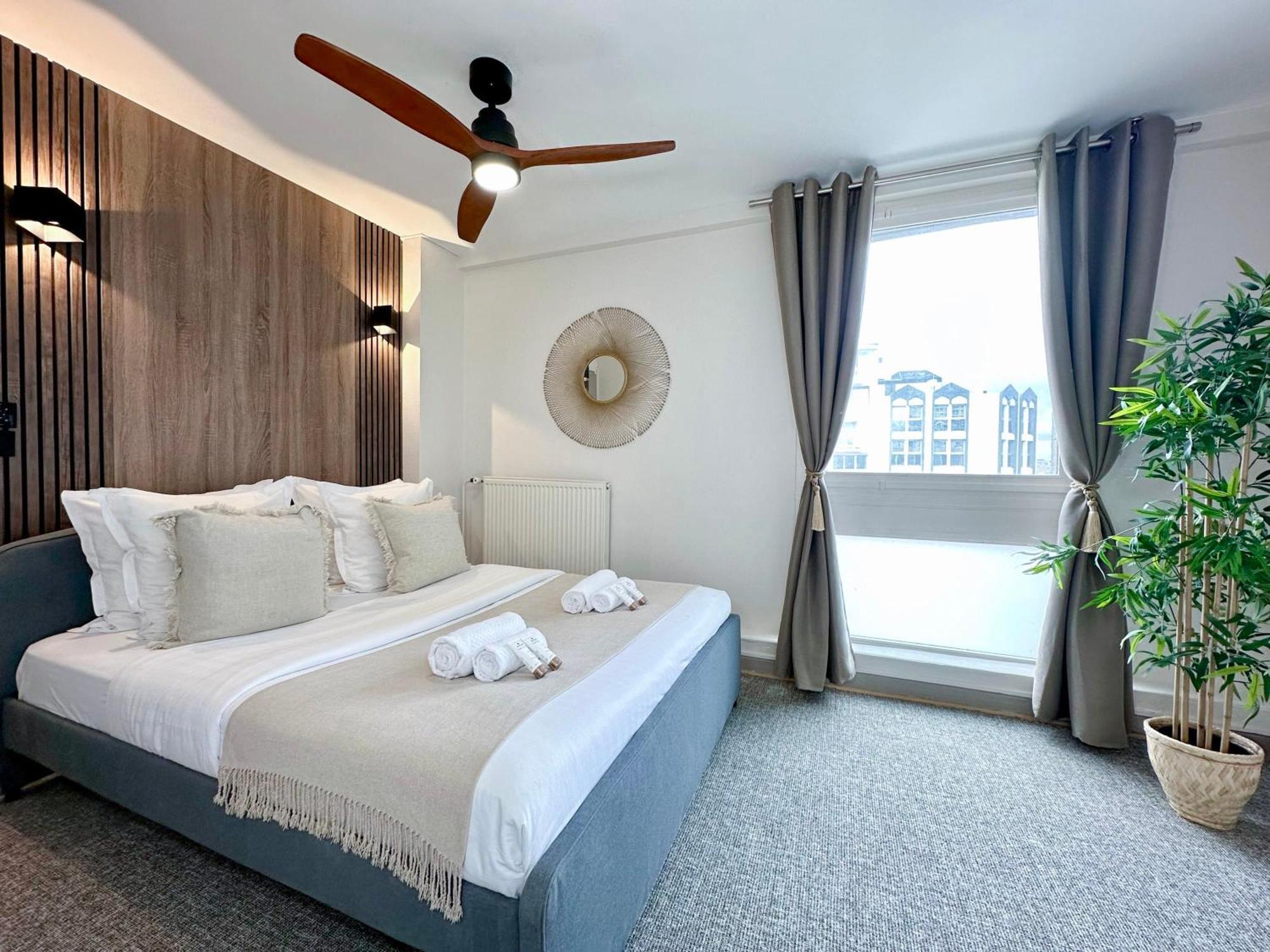 Spacious & Luxurious Flat In Montparnasse París Exterior foto